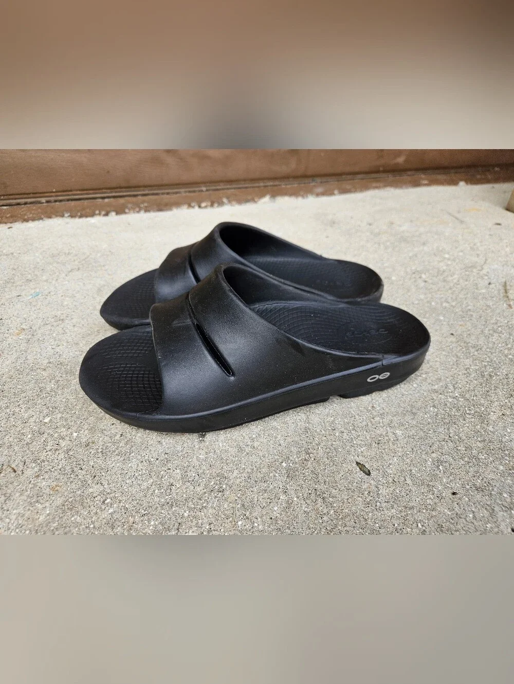 OOFOS OOAHH Sandal Recovery Slide Footware Unisex Black Men’s Size 7 Women’s 9